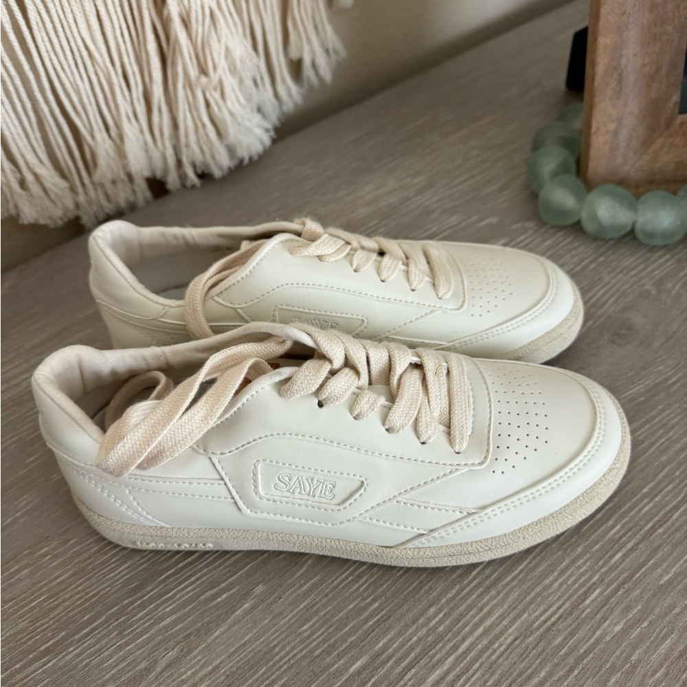 Saye shoes